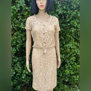 VINTAGE IVORY EMBROIDERED LACE DRESS